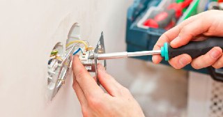 Электромонтажные работы Полевской цена 458 руб Электрика под ключ